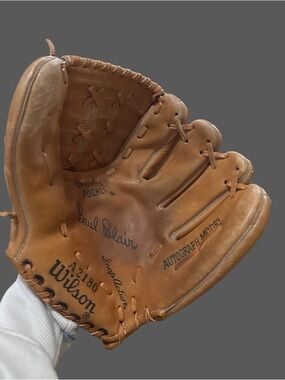 Wilson Tan Paul Blair Autograph Model Leather Baseball Glove